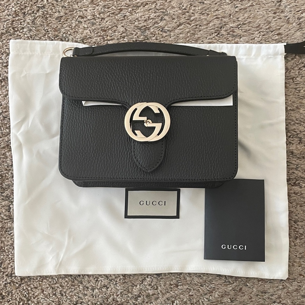 Gucci GG Interlocking Black Leather Crossbody Shoulder Bag with Champagne Accent
